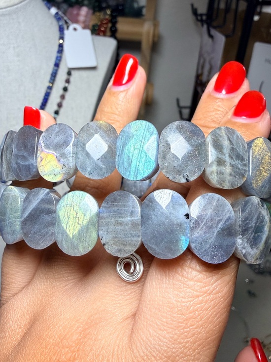 Jewelry - ONE Flashy Labradorite Gemstone Bangle Bracelet Gray